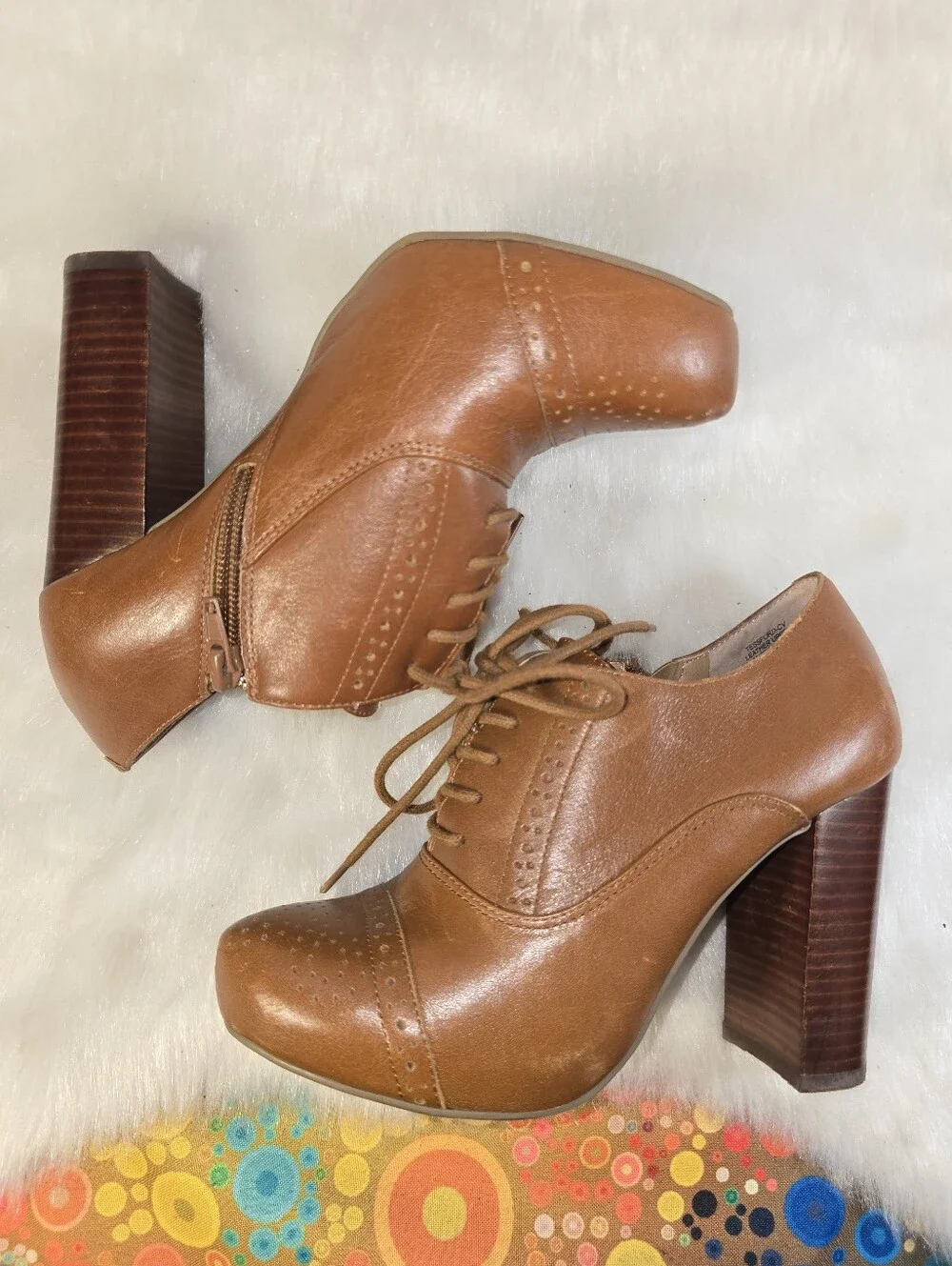 Crown Vintage 